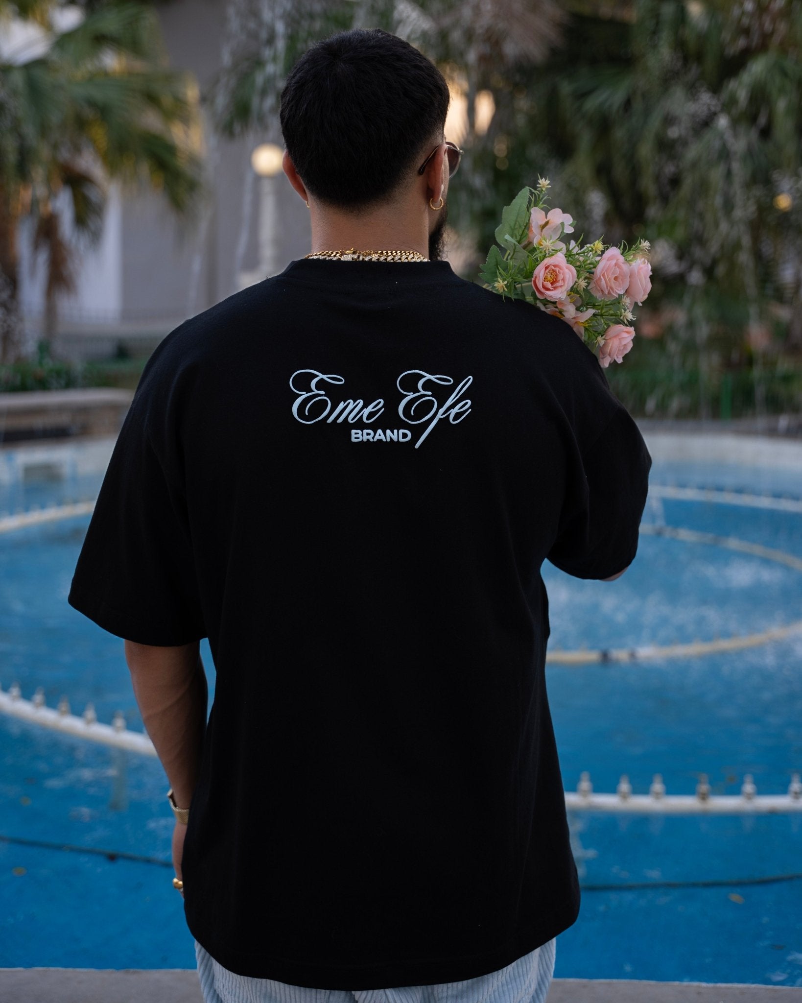 “BLUE Easter Egg” T - SHIRT - Molty.fit